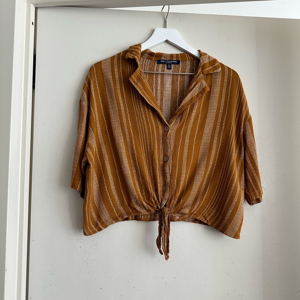 One Clothing Los Angeles Tie Front Top